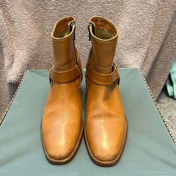 Frye women’s Dara harness moto ankle bootie size 7B - Picture 2 of 9